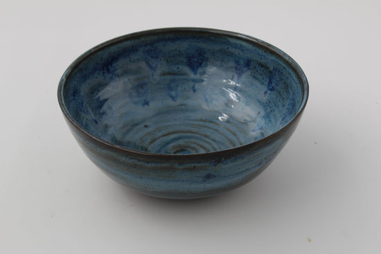 Layered serving bowl